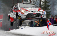 Kris Meeke, al volante del Toyota Yaris WRC, durante el Rally de Suecia 2019, puntuable para el Campeonato del Mundo de Rallies WRC.