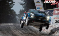Teemu Suninen, al volante del Ford Fiesta WRC, durante el Rally de Suecia 2019, puntuable para el Campeonato del Mundo de Rallies WRC.