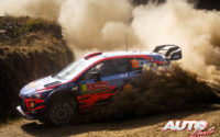 Sébastien Loeb, al volante del Hyundai i20 Coupé WRC, durante el Rally de Portugal 2019, puntuable para el Campeonato del Mundo de Rallies WRC.