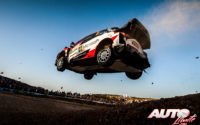 Ott Tänak, al volante del Toyota Yaris WRC, durante el Rally de Italia - Cerdeña 2019, puntuable para el Campeonato del Mundo de Rallies WRC.
