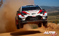 Juho Hänninen, al volante del Toyota Yaris WRC, durante el Rally de Italia - Cerdeña 2019, puntuable para el Campeonato del Mundo de Rallies WRC.