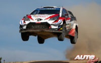 Kris Meeke, al volante del Toyota Yaris WRC, durante el Rally de Italia - Cerdeña 2019, puntuable para el Campeonato del Mundo de Rallies WRC.