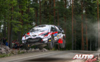 Jari-Matti Latvala, al volante del Toyota Yaris WRC, durante el Rally de Finlandia 2019, puntuable para el Campeonato del Mundo de Rallies WRC.