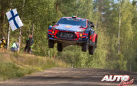 Craig Breen, al volante del Hyundai i20 Coupé WRC, durante el Rally de Finlandia 2019, puntuable para el Campeonato del Mundo de Rallies WRC.