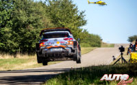Andreas Mikkelsen, al volante del Hyundai i20 Coupé WRC, durante el Rally de Alemania 2019, puntuable para el Campeonato del Mundo de Rallies WRC.