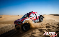 Oscar Fuertes, al volante del SsangYong Korando DKR 4x2, durante el Rally Dakar 2020.