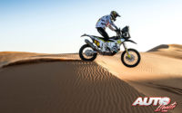 Pablo Quintanilla, a los mandos de su Husqvarna FR 450 Rally, durante el Rally Dakar 2020.