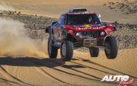 Carlos Sainz, al volante del MINI John Cooper Works Buggy 4x2, vencedor del Rally Dakar 2020.