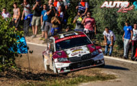 Pierre-Louis Loubet, al volante del Skoda Fabia R5 WRC2, durante el Rally de España 2019, puntuable para el Campeonato del Mundo de Rallies WRC2.