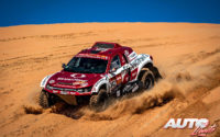Oscar Fuertes, al volante del SsangYong Korando DKR 4x2, durante el Rally Dakar 2020.