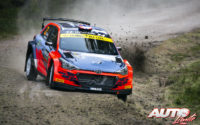 Ole Christian Veiby, al volante del Hyundai NG i20 R5 WRC2, durante el Rally de Suecia 2020, puntuable para el Campeonato del Mundo de Rallies WRC 2.