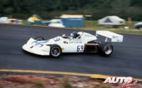 Gilles Villeneuve obtenía la victoria en el circuito de Atlantic Motorsport Park, al volante de un March-Ford 76B de la Fórmula Atlantic en 1976.