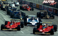 Gilles Villeneuve, al volante del Ferrari 312 T4 (nº 12), obtenía la victoria en el GP de EEUU del Oeste de 1979, disputado en el circuito urbano de Long Beach.