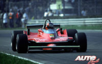 Gilles Villeneuve, al volante del Ferrari 312 T4, durante el GP de Italia de 1979, disputado en el circuito de Monza.