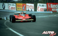 Gilles Villeneuve, al volante del Ferrari 312 T4, obtenía la victoria en el GP de EEUU del Este de 1979, disputado en el circuito de Watkins Glen.