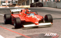 Gilles Villeneuve a los mandos del Ferrari 126 CK "Turbo", durante el GP de EEUU del Oeste de 1981, disputado en el circuito urbano de Long Beach (EEUU).