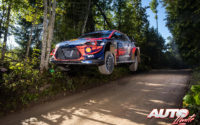 Ott Tänak, al volante del Hyundai i20 Coupé WRC, obtenía la victoria en el Rally de Estonia 2020, puntuable para el Campeonato del Mundo de Rallies WRC.