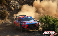 Sébastien Loeb, al volante del Hyundai i20 Coupé WRC, durante el Rally de Turquía 2020, puntuable para el Campeonato del Mundo de Rallies WRC.