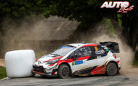 Takamoto Katsuta, al volante del Toyota Yaris WRC, durante el Rally de Estonia 2020, puntuable para el Campeonato del Mundo de Rallies WRC.