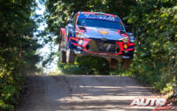 Ott Tänak, al volante del Hyundai i20 Coupé WRC, obtenía la victoria en el Rally de Estonia 2020, puntuable para el Campeonato del Mundo de Rallies WRC.