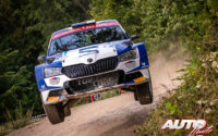 Egon Kaur, al volante del Skoda Fabia R5 EVO, durante el Rally de Estonia 2020, puntuable para el Campeonato del Mundo de Rallies WRC 3.
