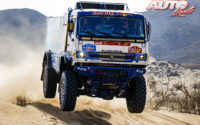 Airat Mardeev, al volante del Kamaz 43509, durante una etapa del Rally Dakar 2021.