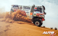 Ignacio Casale, al volante de un Tatra "Buggyra" Phoenix, durante una etapa del Rally Dakar 2021.