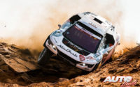 Cyril Despres, al volante del Peugeot 3008 DKR Buggy, durante una etapa del Rally Dakar 2021.