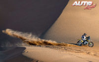 Pablo Quintanilla, a los mandos de su Husqvarna FR 450 Rally, durante una etapa del Rally Dakar 2021.