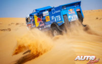 Airat Mardeev, al volante del Kamaz 43509, durante una etapa del Rally Dakar 2021.