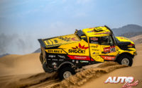 Martin Macík, al volante de un Iveco Powerstar, durante una etapa del Rally Dakar 2021.