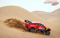 Nani Roma, al volante del BRX Prodrive Hunter 4x4, durante una etapa del Rally Dakar 2021.