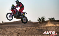 Ricky Brabec, a los mandos de su Honda CRF 450 Rally, durante una etapa del Rally Dakar 2021.