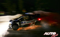 Elfyn Evans, al volante del Toyota Yaris WRC, durante el Rally Ártico de Finlandia 2021, puntuable para el Campeonato del Mundo de Rallies WRC.