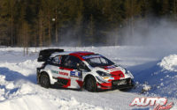 Sébastien Ogier, al volante del Toyota Yaris WRC, durante el Rally Ártico de Finlandia 2021, puntuable para el Campeonato del Mundo de Rallies WRC.