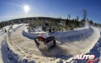 Kalle Rovanperä, al volante del Toyota Yaris WRC, durante el Rally Ártico de Finlandia 2021, puntuable para el Campeonato del Mundo de Rallies WRC.