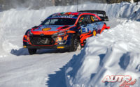 Craig Breen, al volante del Hyundai i20 Coupé WRC, durante el Rally Ártico de Finlandia 2021, puntuable para el Campeonato del Mundo de Rallies WRC.