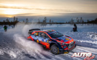 Craig Breen, al volante del Hyundai i20 Coupé WRC, durante el Rally Ártico de Finlandia 2021, puntuable para el Campeonato del Mundo de Rallies WRC.