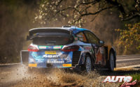Adrien Fourmaux, al volante del Ford Fiesta WRC, durante el Rally de Croacia 2021, puntuable para el Campeonato del Mundo de Rallies WRC.