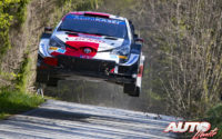 Elfyn Evans, al volante del Toyota Yaris WRC, durante el Rally de Croacia 2021, puntuable para el Campeonato del Mundo de Rallies WRC.