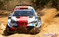 Kalle Rovanperä, al volante del Toyota Yaris WRC, durante el Rally de Portugal 2021, puntuable para el Campeonato del Mundo de Rallies WRC.