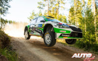 Andreas Mikkelsen, al volante del Skoda Fabia Rally2 Evo WRC 2, durante el Rally de Estonia 2021, puntuable para el Campeonato del Mundo de Rallies WRC 2.