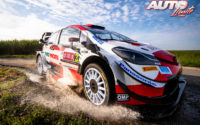 Elfyn Evans, al volante del Toyota Yaris WRC, durante el Rally de Bélgica 2021, puntuable para el Campeonato del Mundo de Rallies WRC.