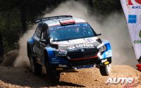 Kajetan Kajetanowicz, al volante del Skoda Fabia Rally2 Evo WRC 3, durante el Rally de Grecia 2021, puntuable para el Campeonato del Mundo de Rallies WRC 3.