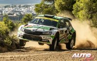 Marco Bulacia, al volante del Skoda Fabia Rally2 Evo WRC 2, durante el Rally de Grecia 2021, puntuable para el Campeonato del Mundo de Rallies WRC 2.