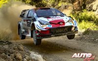 Elfyn Evans, al volante del Toyota Yaris WRC, durante el Rally de Grecia 2021, puntuable para el Campeonato del Mundo de Rallies WRC.