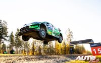 Esapekka Lappi, al volante del Toyota Yaris WRC, durante el Rally de Finlandia 2021, puntuable para el Campeonato del Mundo de Rallies WRC.