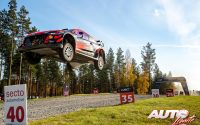 Ott Tänak, al volante del Hyundai i20 Coupé WRC, durante el Rally de Finlandia 2021, puntuable para el Campeonato del Mundo de Rallies WRC.