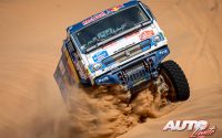 Andrey Karginov, al volante del Kamaz 43509, durante una etapa del Rally Dakar 2022.