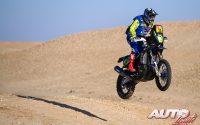Lorenzo Santolino, a los mandos de su Sherco SEF 450 Rally, durante una etapa del Rally Dakar 2022.